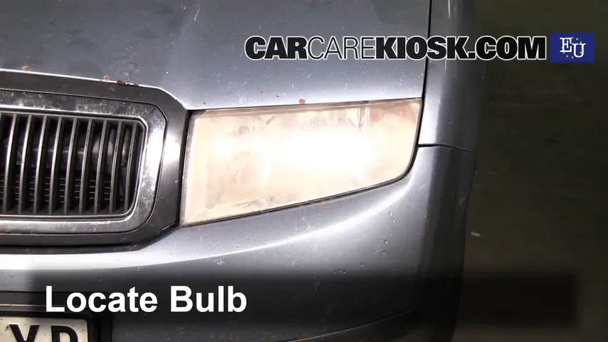 2004 Skoda Fabia Ten 1.2L 3 Cyl. Lights Turn Signal - Front (replace bulb)